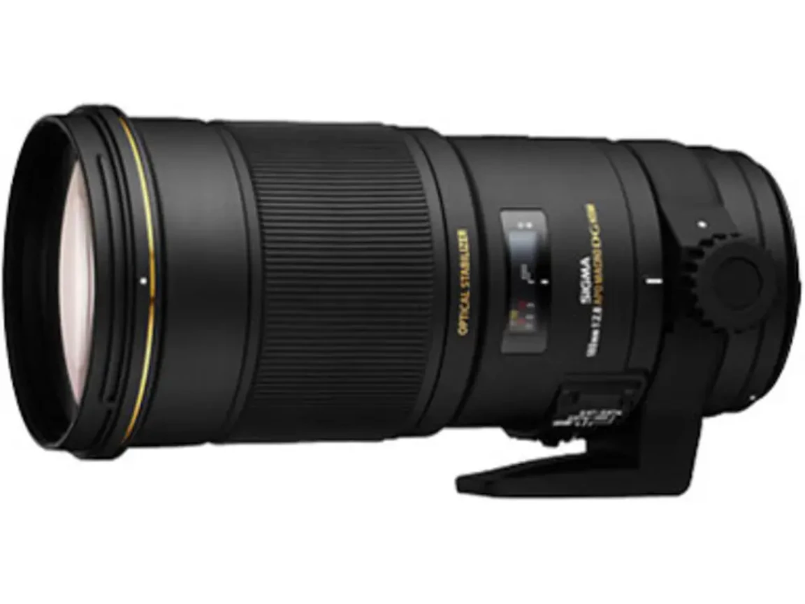 APO MACRO 180mm F2.8 EX DG OS HSM