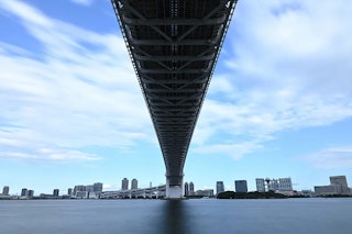 画質・センサーの比較：同じ24MP級でも、余裕の出方が変わる