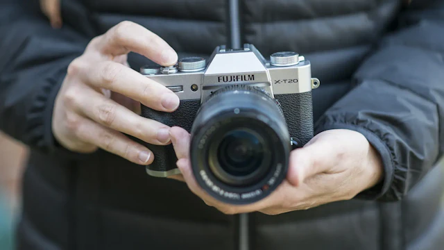 FUJIFILM X-T20レビュー比較まとめ スナップや旅行に向く小型ミラーレス