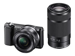 SONY α5000 ILCE-5000Y ダブルズームレンズキット "ブラック"
