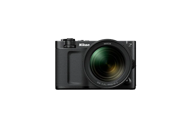 【リーク】Nikon ZR Cの発売日はいつ？価格予想・比較・予約まとめ