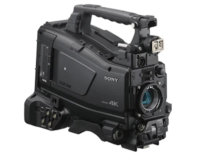 PXW-Z750