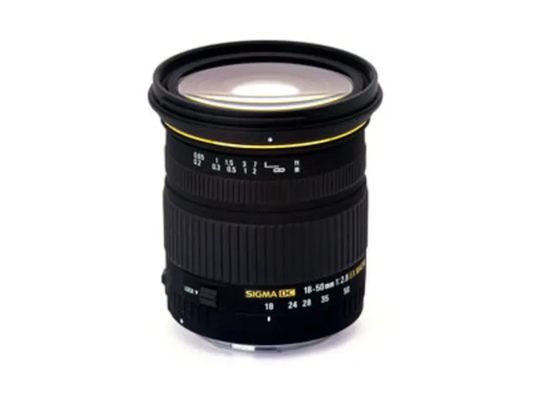 18-50mm F2.8 EX DC MACRO