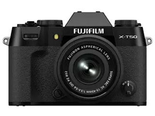 FUJIFILM X-T50：高画素と手ブレ補正を軽く持ち歩ける現行モデル