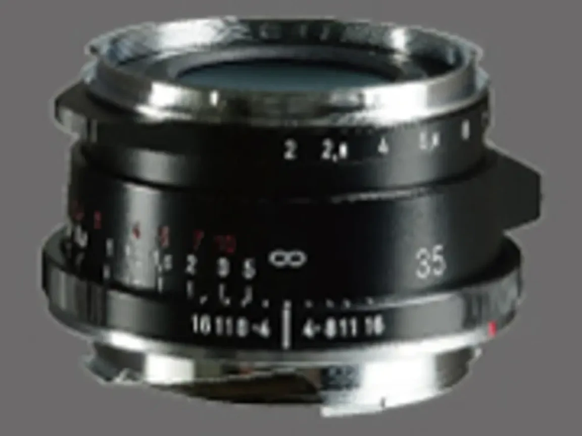 コシナ フォクトレンダー ULTRON vintage line 35mm F2 Aspherical Type II VM "ブラックペイント"