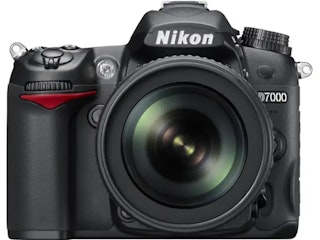 Nikon D7000 の基本情報