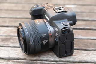 Canon RF 35mm F1.8 マクロ IS STMのAF性能(静止画・動画と駆動音)