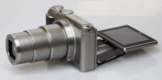 Nikon COOLPIX A900のデザインと操作性のレビュー