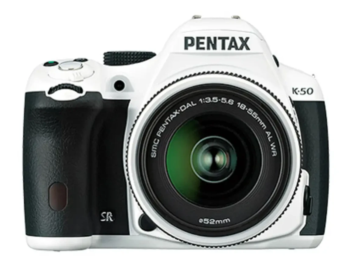 PENTAX K-50 レンズキット "ホワイト"の新品/中古の在庫一覧 2枚目