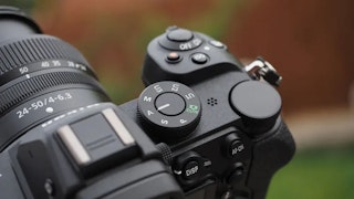 連写・シャッターの比較：Z5IIの高速化は“決定的瞬間”を逃がさない