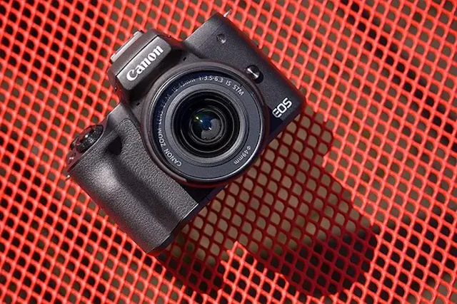 【2026年版】Canon EOS Kiss Mのレビュー比較まとめ 軽量スナップとフルHD動画に最適
