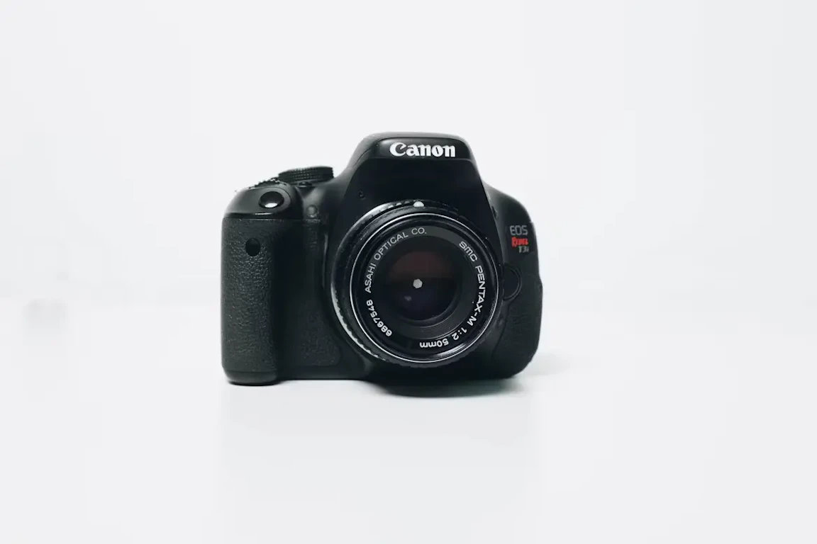 Canon(キャノン)一眼レフ初心者におすすめ｜選び方と失敗しない使い方