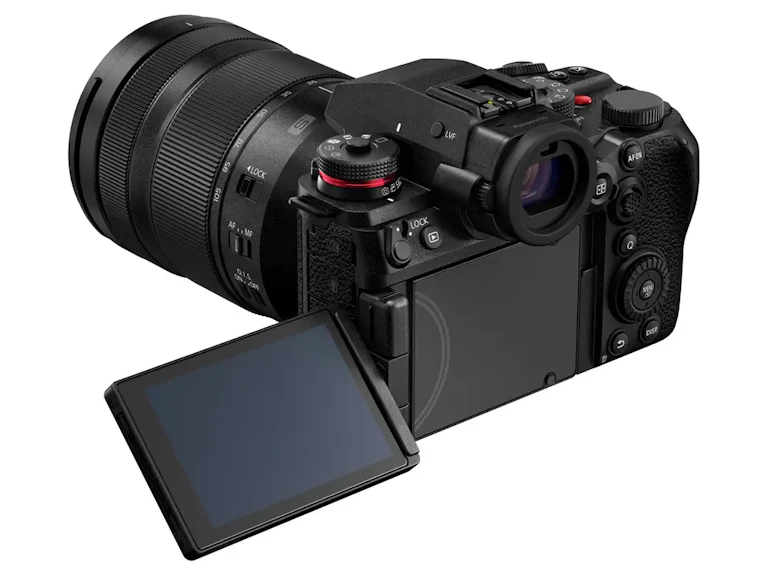 LUMIX S1 II(DC-S1M2M) 標準ズームレンズキットの新品/中古の在庫一覧 4枚目