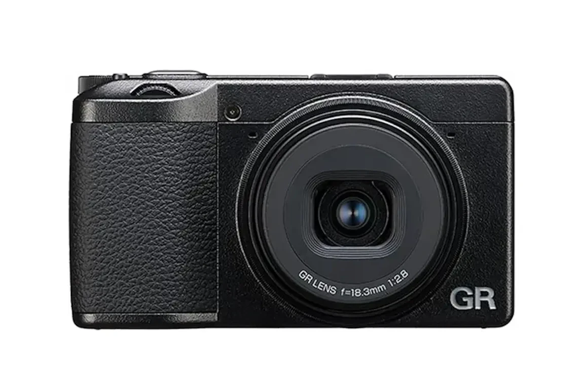 RICOH GR III(GR3) HDFの充電方法 ランプがつかない・パソコンで充電できないときの確認方法