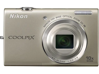 ニコン COOLPIX S6200 "プラチナシルバー"