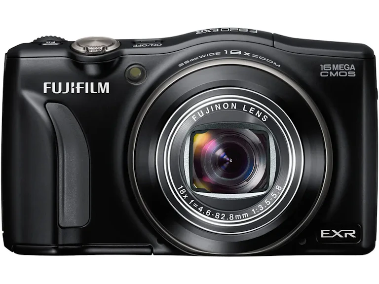 FinePix F820EXR