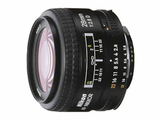 ニコン AI AF Nikkor 28mm f/2.8D