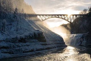 Nikon Z9の電子シャッター運用のレビュー(ローリング歪みとフリッカー対策)