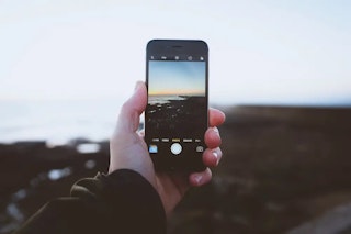 iPhoneのカメラHDRをオフにしたいときの考え方