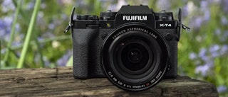 FUJIFILM X-T4のバッテリー・メディア・運用レビュー
