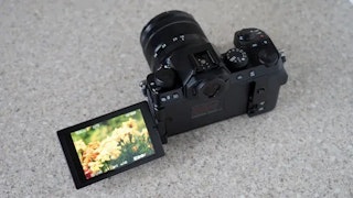 FUJIFILM X-S10 のデザインと操作性のレビュー