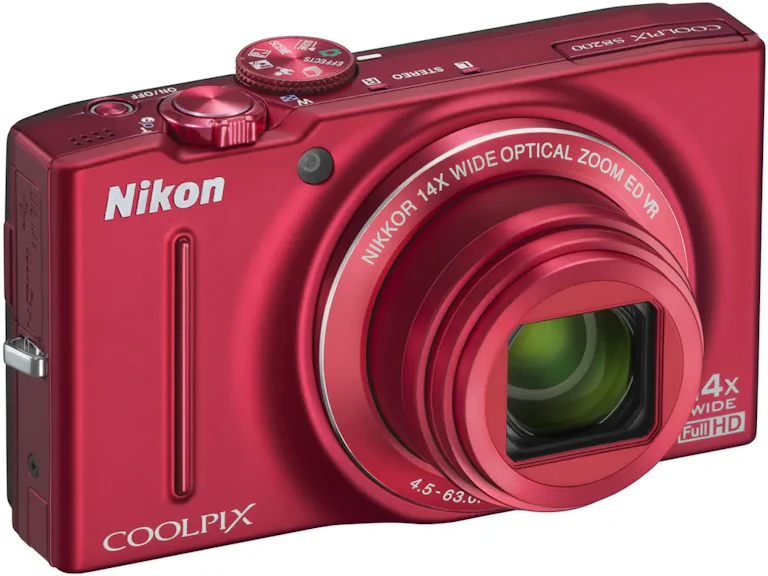 COOLPIX S8200 "ブリリアントレッド"の新品/中古の在庫一覧 2枚目