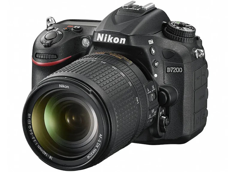 D7200 18-140 VR レンズキットの新品/中古の在庫一覧 2枚目