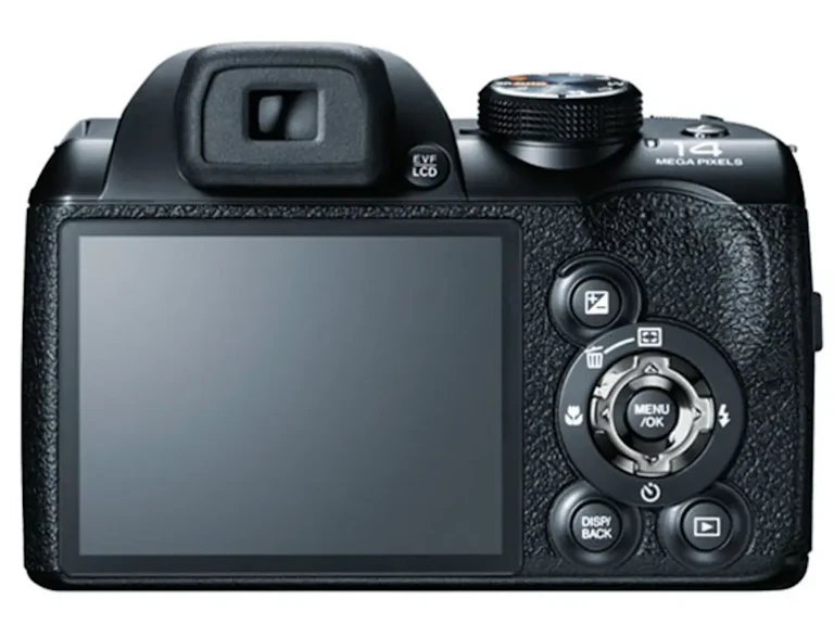 FinePix S4500 "ブラック"の新品/中古の在庫一覧 2枚目