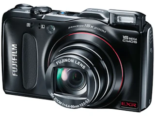 富士フイルム FinePix F550EXR "ブラック"