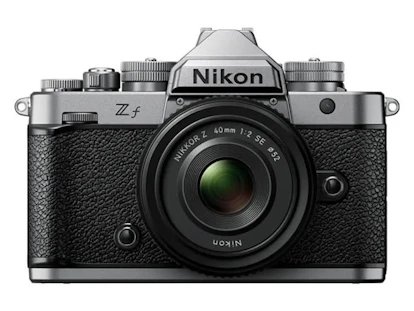 Zf 40mm f/2(SE)レンズキット "シルバー"