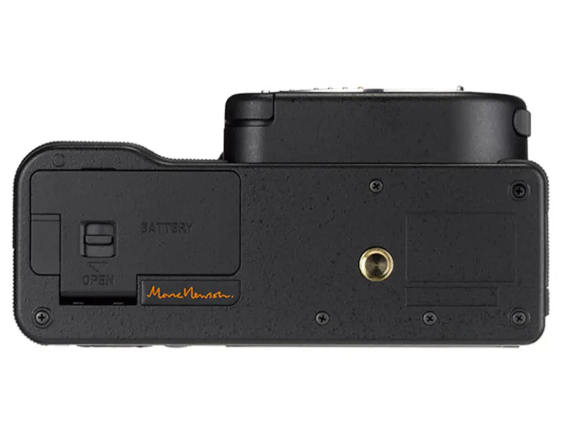 PENTAX K-01 ボディ "ブラック×ブラック"の新品/中古の在庫一覧 4枚目