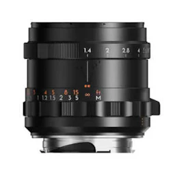 Simera 50mm F1.4 "ブラック"