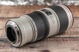 Canon EF 70-200mm F4L IS II USMのデザインと操作性
