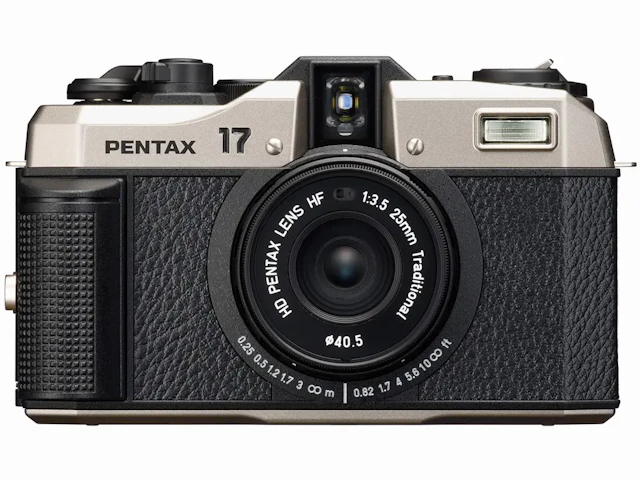 PENTAX 17 "ダークシルバー"
