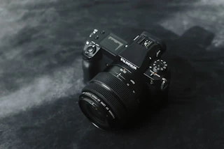 FUJIFILM GFX100Sのレビュー比較まとめ 大判プリントや作品制作に向く高画素中判