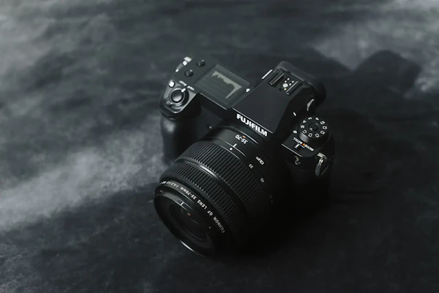 FUJIFILM GFX100Sのレビュー比較まとめ 大判プリントや作品制作に向く高画素中判