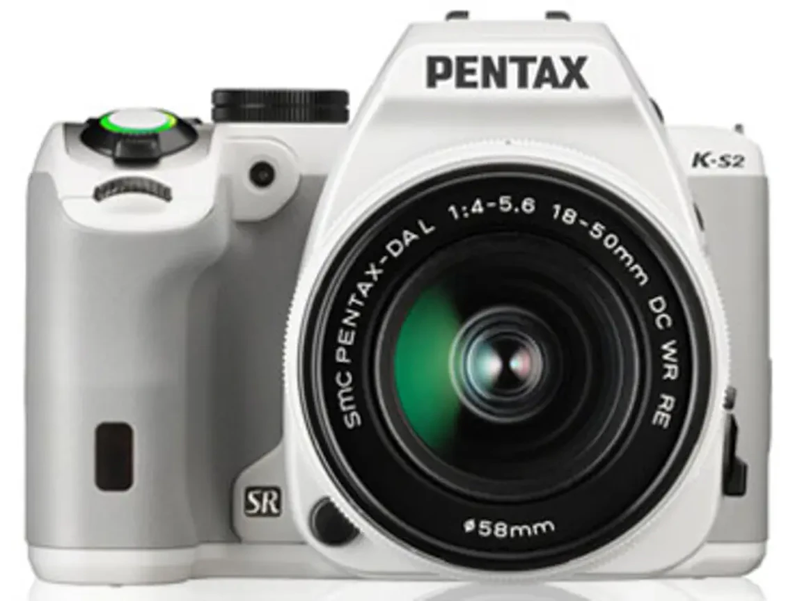 PENTAX K-S2 ボディ "ホワイト"