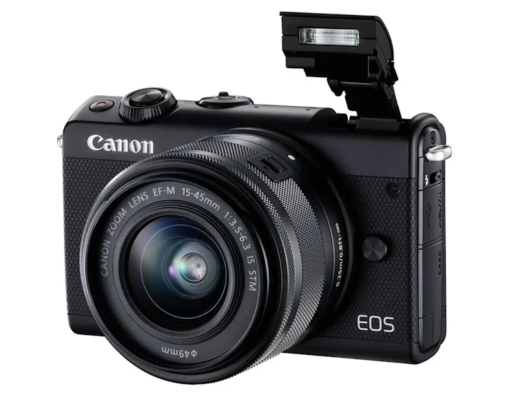 EOS M100 ダブルズームキット "ブラック"の新品/中古の在庫一覧 4枚目