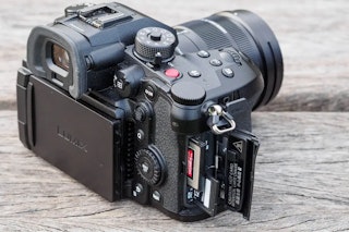 Panasonic LUMIX GH7の記録メディア・音声・ワークフローレビュー