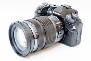 OLYMPUS OM SYSTEM M.ZUIKO DIGITAL ED 12-100mm F4.0 IS PROの近接撮影レビュー(準マクロ的に使える)