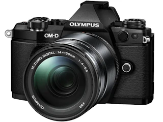 OM SYSTEM OLYMPUS OM-D E-M5 Mark II 14-150mm II レンズキット "ブラック"