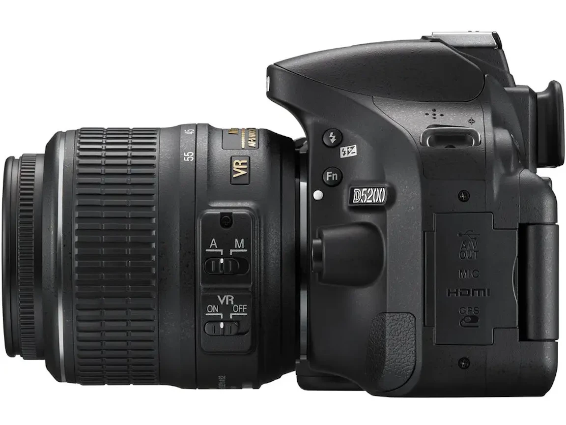 D5200 ダブルズームキット "ブラック"の新品/中古の在庫一覧 6枚目