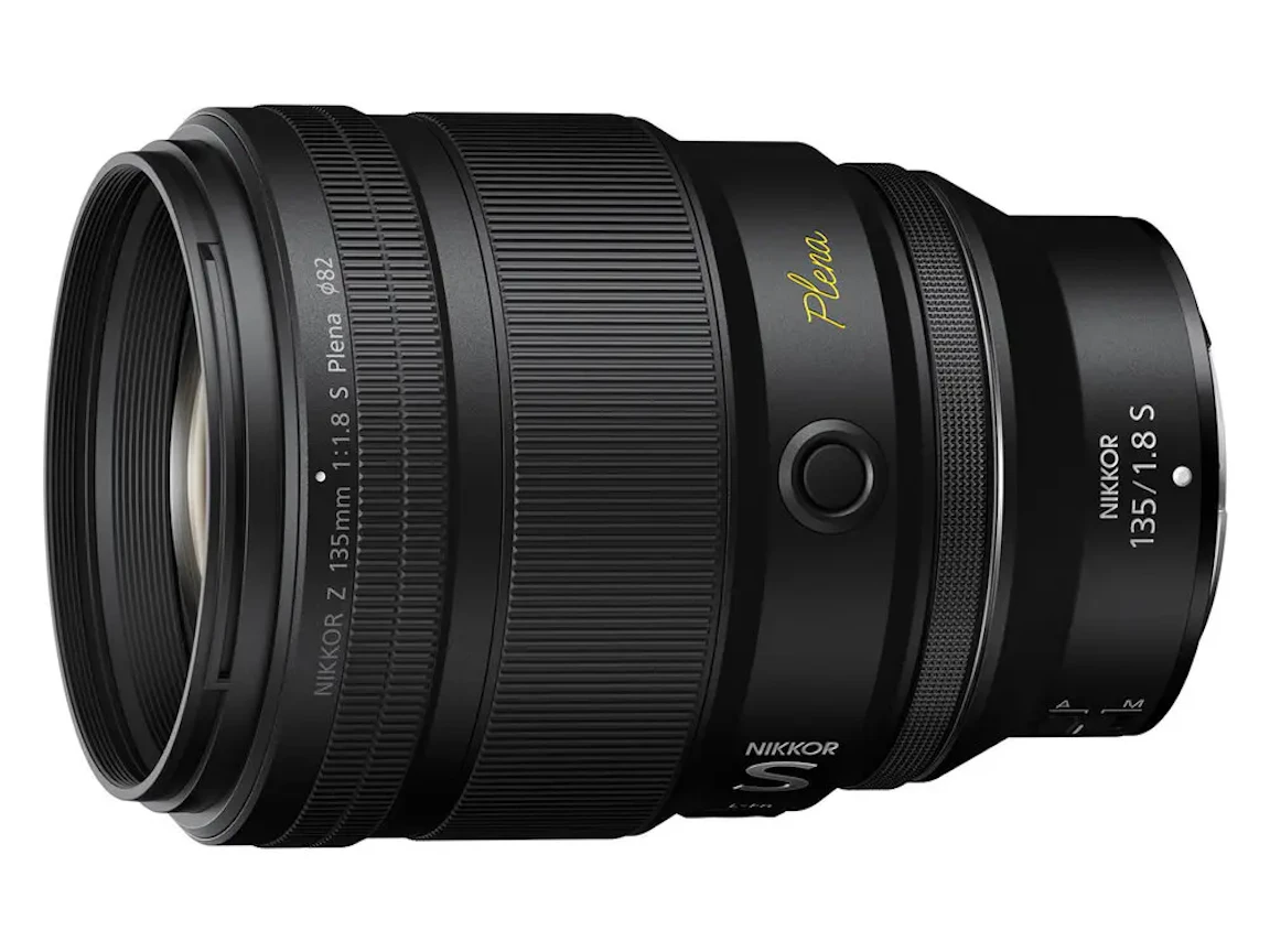 NIKKOR Z 135mm f/1.8 S Plena