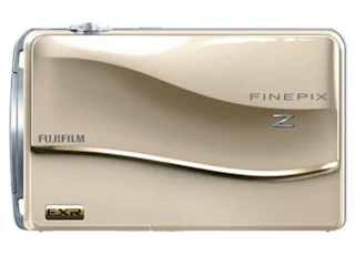 富士フイルム FinePix Z800EXR "ゴールド"