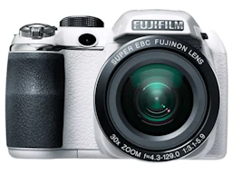 FinePix S4500 "ホワイト"