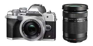 OM-D E-M10 Mark IV EZダブルズームキット運用のレビュー