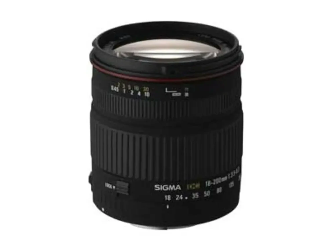 18-200mm F3.5-6.3 DC