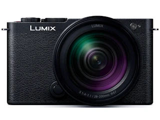 パナソニック LUMIX S9(DC-S9H) 高倍率ズームレンズキット "ジェットブラック"