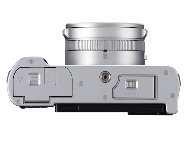 LUMIX L10(DC-L10) "シルバー"の新品/中古の在庫一覧 4枚目