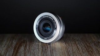 OLYMPUS OM SYSTEM  M.ZUIKO DIGITAL ED 14-42mm F3.5-5.6 EZのレビュー要点